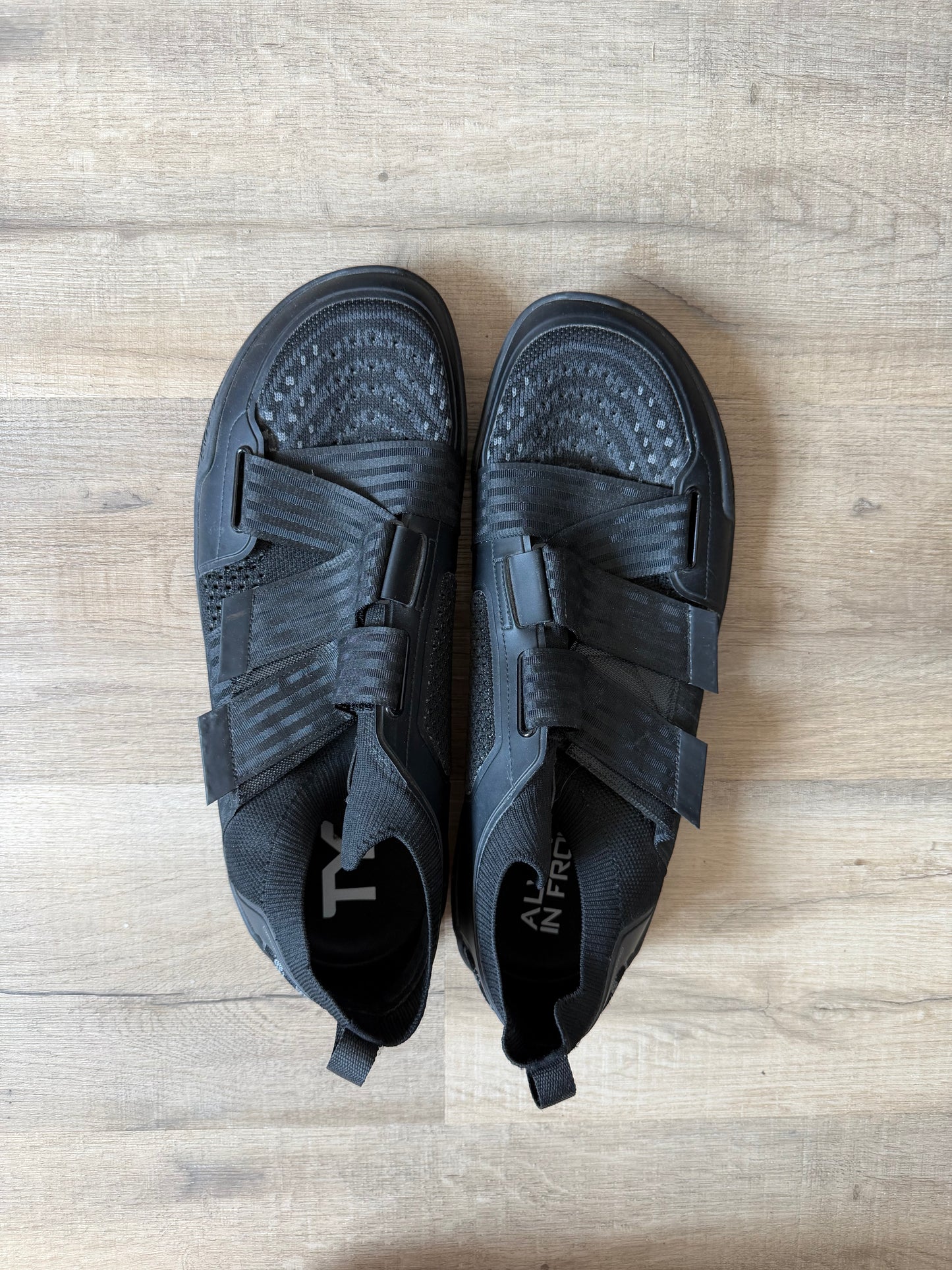TYR Drop Zero Lifters. Size Men's 14