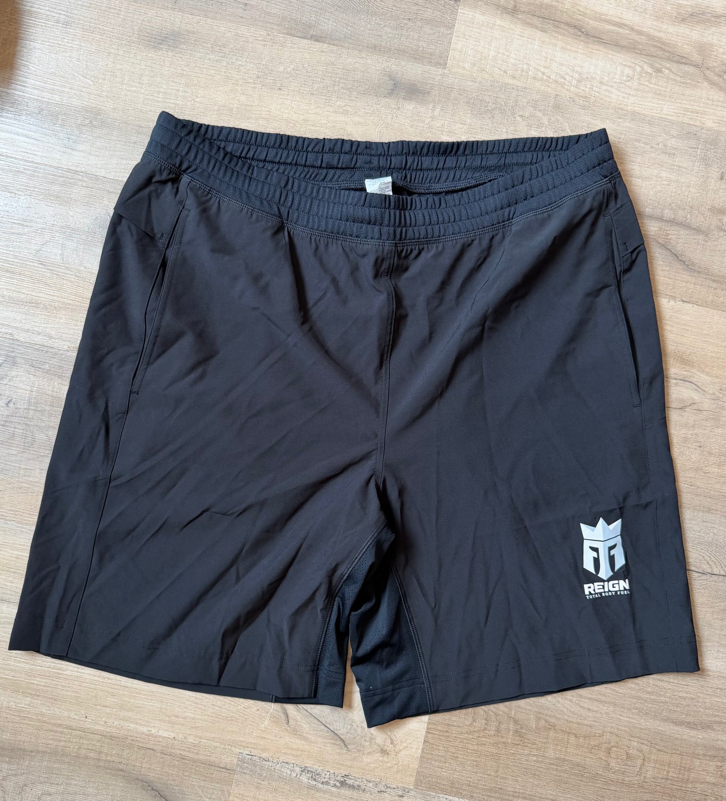 Reign Shorts Size 2XL